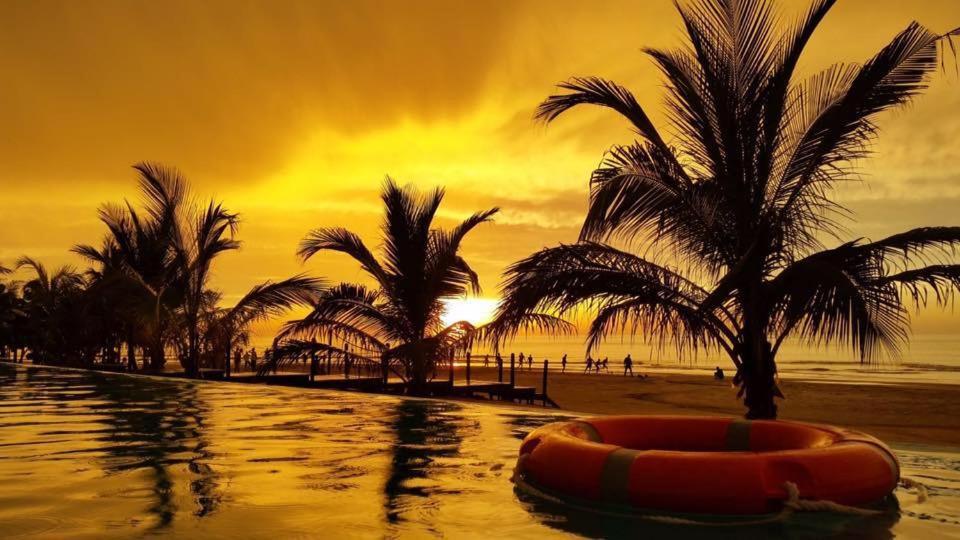 Djembe Beach Resort Kololi Extérieur photo