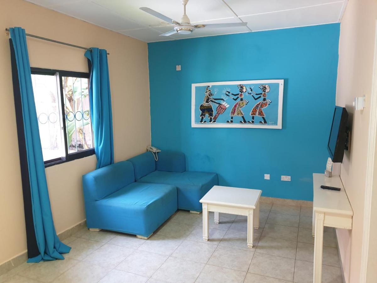 Djembe Beach Resort Kololi Extérieur photo