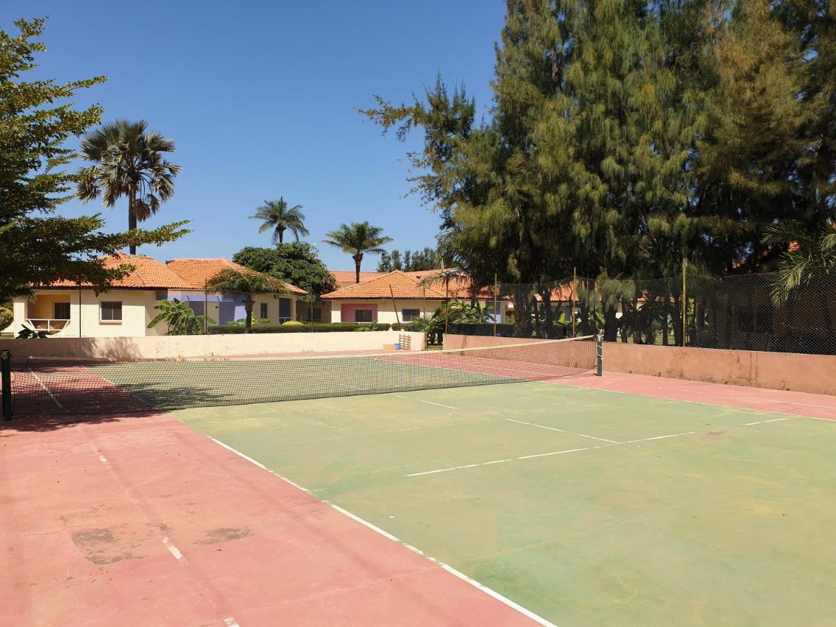 Djembe Beach Resort Kololi Extérieur photo
